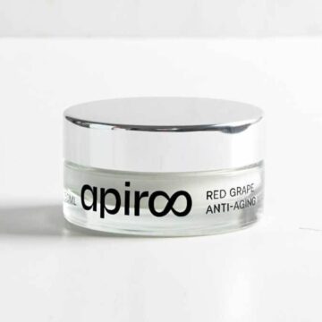 Face mask with red grape